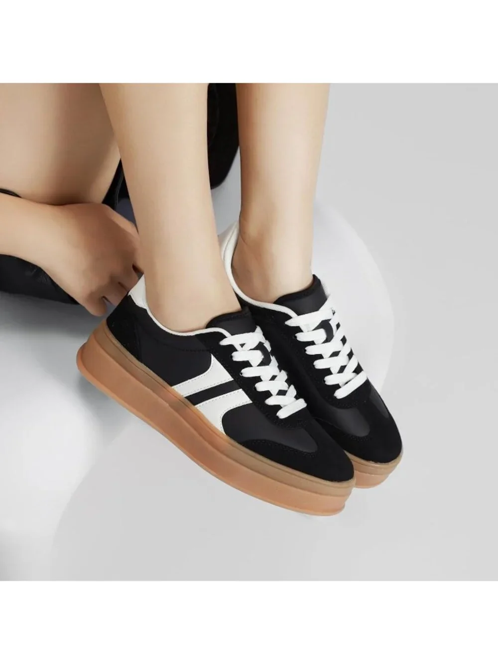 🆕Women's White Black Gum Sole Fashion Sneakers Thick Platform Sole Rubber Shoes